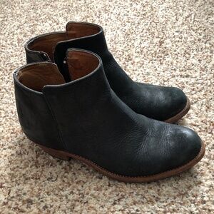 Adelante - The Granada Booties